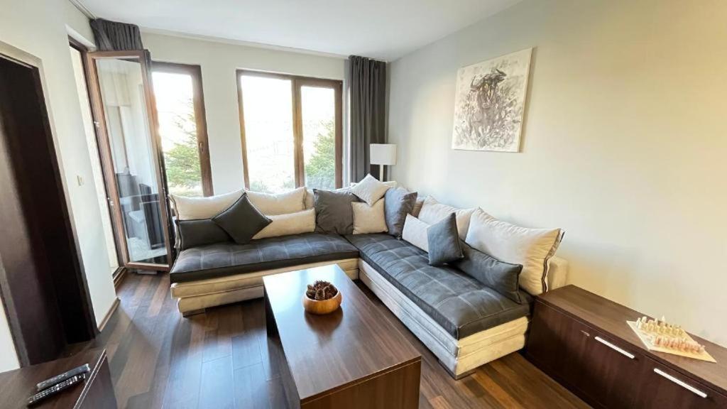 Altitude Mountain Aspen At Gondola Apartment Bansko